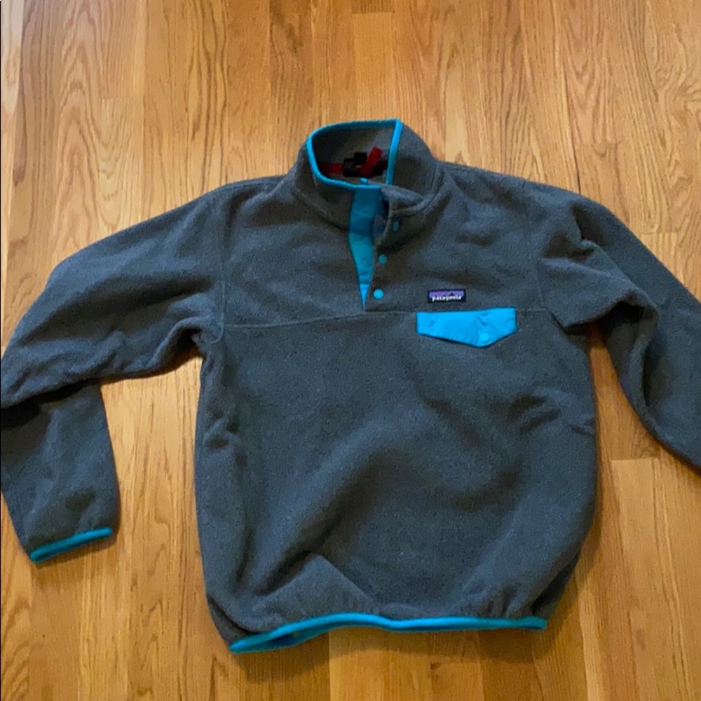 Patagonia Sweater!!